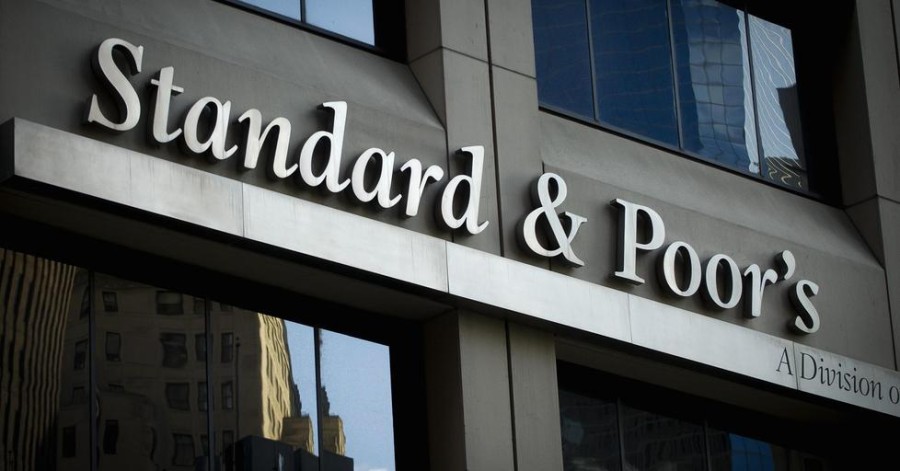 ستاندرد اند بورز جلوبال: بنوك تركيا وتونس الأكثر عرضة للخطر من تشديد شروط التمويل