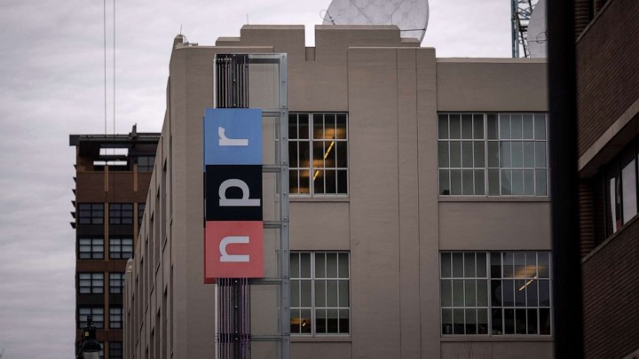 إذاعة NPR تقرر غلق حسابها على تويتر
