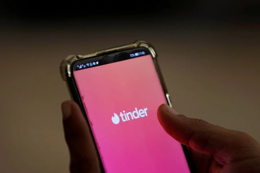 مجموعة Match تتوقع ارتفاع إيراداتها مع تصاعد نمو مستخدمي تطبيق Tinder