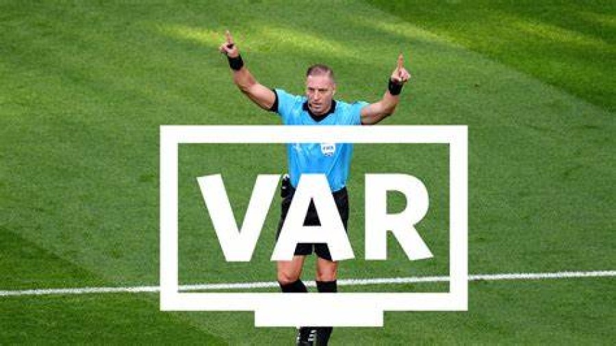 مصر: تقنية ال VAR خارج ملاعب كرة القدم وداخل المعاهد الثانوية